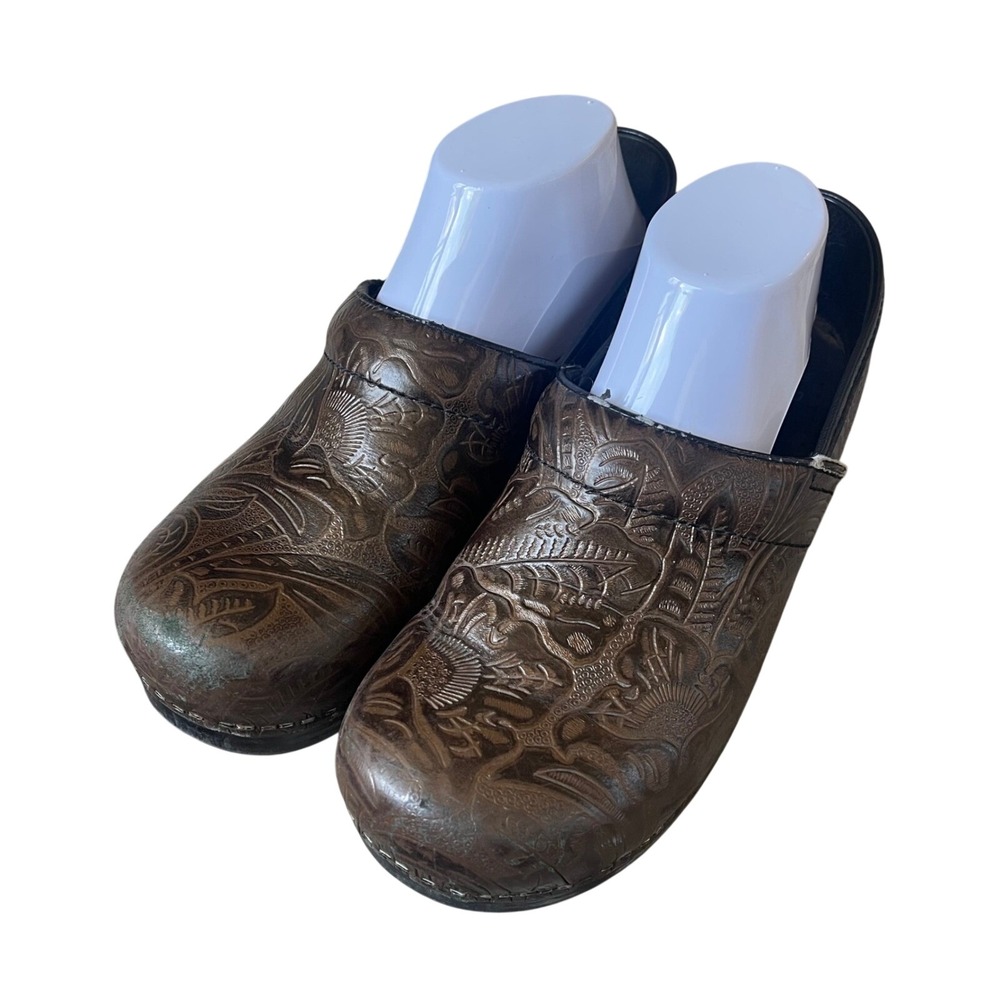 Dansko Women Floral Clog UK 40/9 Brown Tooled Embossed Leather Slip On Work Shoe